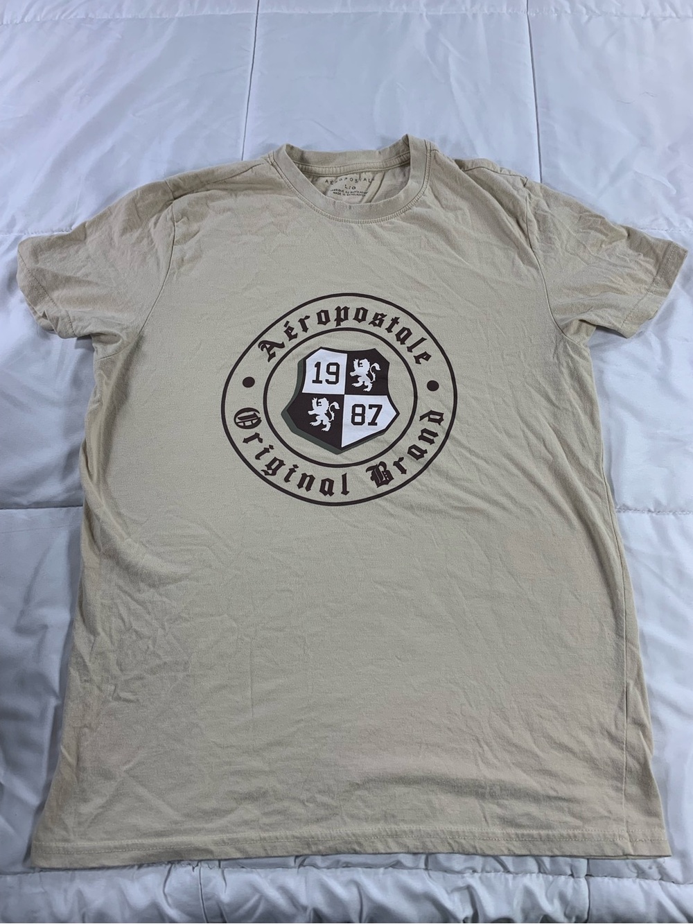 Pre loved AEROPOSTALE shirt mens size L